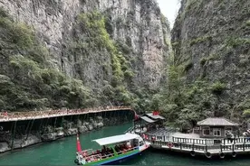 太行雄峡八泉峡风景如画，走进它，看见它，感受它图片