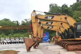 磨憨—磨丁公路口岸提升改造项目动工图片