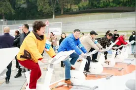 南岸区：城市公园运动会（重庆站）南滨路开赛图片