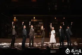 亚洲音乐剧口碑之作《粉丝来信》来泉演出图片