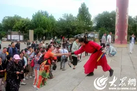 水泊梁山风景区举办“月满中秋，趣游梁山”中秋游园会系列活动图片