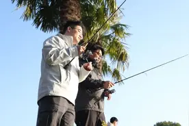 云间趣野吧丨户外新体验：趣路亚，钓大鱼图片