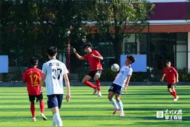 “三大球”与啦啦操共舞 体教融合之花绽放楚雄图片