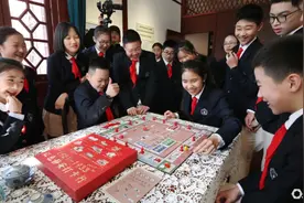 开学第一课“红色情景剧+桌游”，大思政课有新意图片