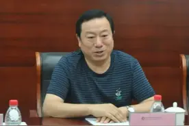 江国林，私自阅看、浏览有严重政治问题的文章图片