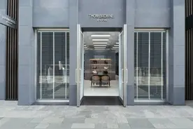 Thom Browne 成都太古里旗舰店正式启幕，限量款熊猫包“花妮”惊艳亮相图片