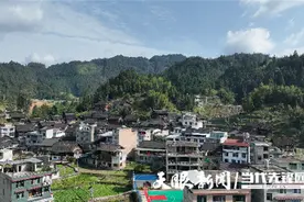 榕江县乌婆村：民族团结同心向党 村寨盛开幸福花图片