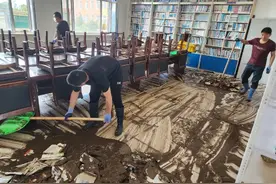 清淤消杀、恢复重建，黑龙江省五常市全力确保如期开学——与抗洪重建交织的近30天图片