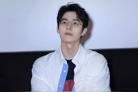 电影《解密》全国路演郑州站 陈思诚用电影歌颂无名英雄家国情怀图片