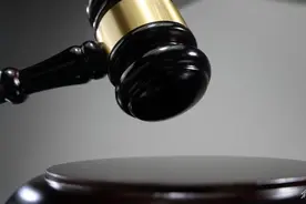 喝酒死亡，同桌人是否担责？湖北枣阳法院判决一起纠纷：死者担责70%图片