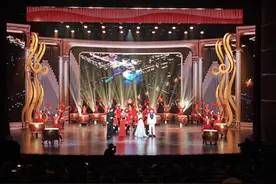 快讯|《中华全家福》拉开烟台籍音乐名人名家演唱会序幕图片