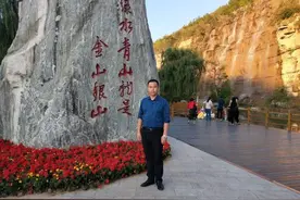 丹心化作春雨洒 赢得桃李满园香——滨州经开区树人学校 李国勇图片