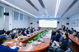 数字科技发展浪潮中，大企业如何发挥大作用？这场论坛有答案图片