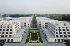 河南开封汽车产业园项目全部楼栋竣工验收图片