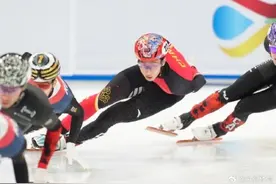 短道速滑世界巡回赛 孙龙斩获1500米铜牌图片