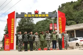 擦亮“立功群体”金字招牌——记贵州威宁“兵支书”、“兵校长”、“兵厂长”图片
