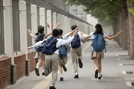 啥情况？孩子不想开学，竟选择离家出走！图片