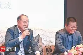 莫言携新作走进徐州，与大学生畅谈文化根脉图片