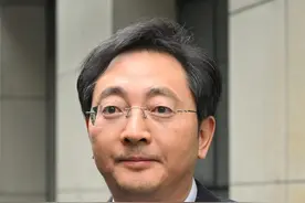 成都市经信局市新经济委党组书记赵春淦：以“四直三常”工作机制解决问题，最终促进产业发展图片
