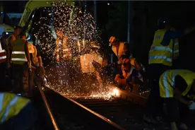 火车北站至八里站间道岔升级完成，成都铁路枢纽环线运输效率全面提升图片