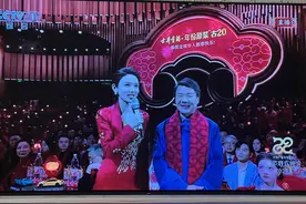 为潮新闻小哥节写诗的外卖诗人王计兵，亮相蛇年春晚图片