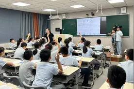 西安市浐灞十小开展2024年春季学期“数学小先生”比赛图片