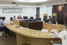 女子忍受家暴14年，左眼被打到几近失明，丈夫居然说……图片