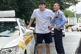 💪上上强度！陈国豪在广州考科目三😉图片