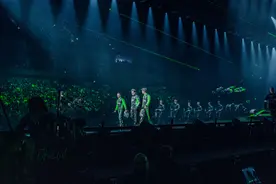 F1车队集体发布新车，这是场好的秀吗？图片