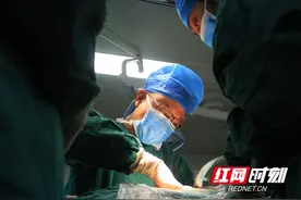 南华附二医院女性泌尿与盆底外科：专为女性盆底健康“托”底图片