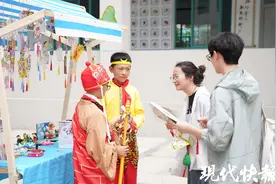 在儿童心中建一座图书馆！这场“玄武阅读小客厅”开放日太精彩图片