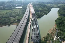 “飞”越北河！汕梅高速改扩建项目全线最长钢混叠合梁顶推完成图片