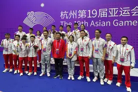 中国武术散打队人手一金，离不开陪练们的默默付出｜专访图片