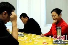 130名象棋高手齐聚沛县龙固镇“现场过招”图片
