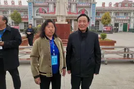 段爱菊：锲而不舍学农技，休将白发唱黄鸡图片