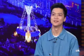 纵览人物｜对话央视主持人大赛冠军杨旭（五）·杨旭：生活中十分内向，获奖后压力更大图片