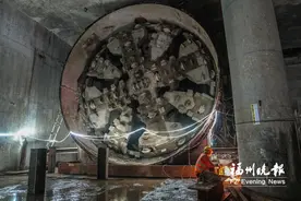 福州地铁6号线东调段万滨区间双线贯通图片