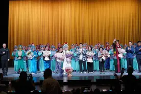 师生共演，庆祝上海戏剧学院附属戏曲学校建校70周年图片