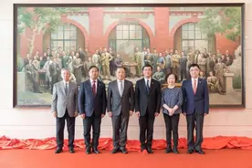 瑞金医院建院117周年，《广慈大医》群像画作揭幕图片
