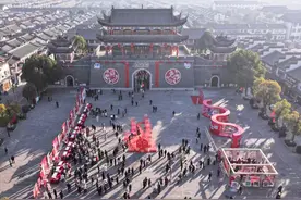 “逛吃逛吃”中感受地方文化，江苏金湖举办“欢乐中国年”活动图片