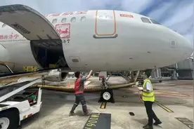 北部湾航空加入新海航三周年图片