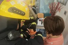 北京大兴消防：年前家里大扫除 使用擦窗“神器”要小心图片
