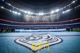 364天守候，他用镜头记录大连足球“冰与火之歌”｜中场哨图片