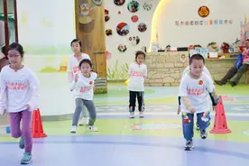 打造“亲子运动365+”成长计划，给孩子高质量的陪伴图片