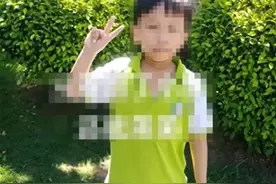三亚11岁男孩掉进下水道死亡，在事发地十多公里外被找到，孩子姐姐：下暴雨有人把井盖打开排积水图片