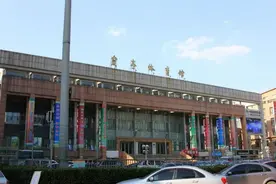 皇亭体育场的前尘往事｜温故图片