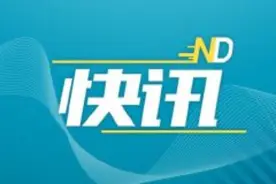 送“爱”上门 福城街道丹湖社区举行“让爱暖冬”衣物捐赠图片