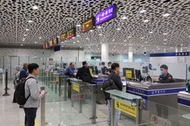 新增免签国家9个！今年经深圳机场免签入境外国人同比超6倍图片