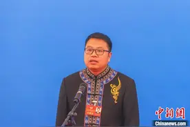 江西两会：畲族委员上“委员通道”话家乡巨变图片