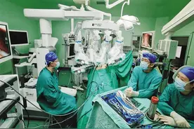甘肃省人民医院5G远程机器人手术开启智慧医疗新篇章图片